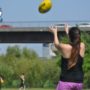 真夏の日差しの中、効果的なトレーニングを実施！