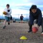 【鵜の木KT】四方八方に転がるボール、悴む手で拾って走る